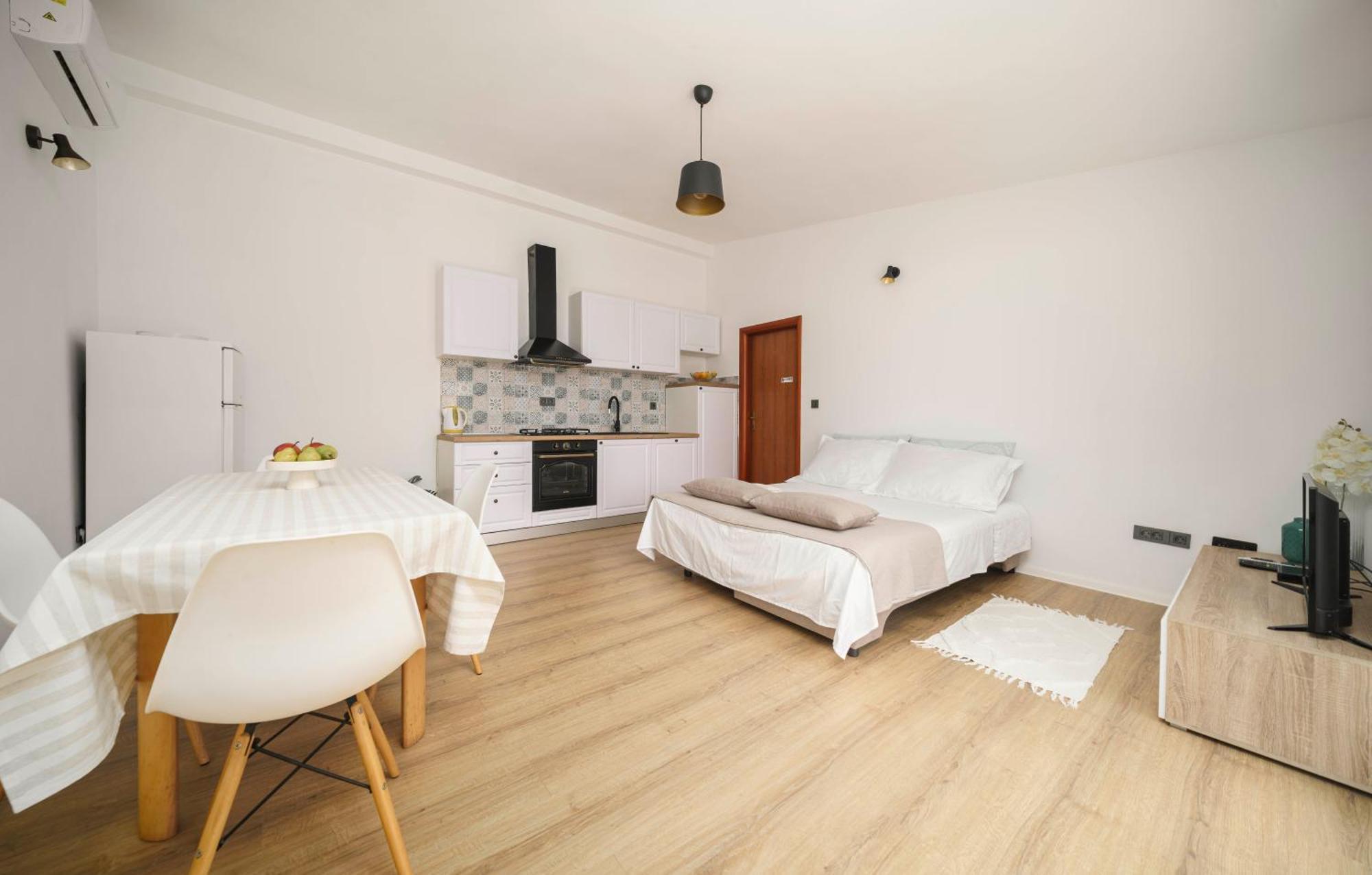 Apartments Vitis - City Centre - Free Parking Vodice Exteriör bild