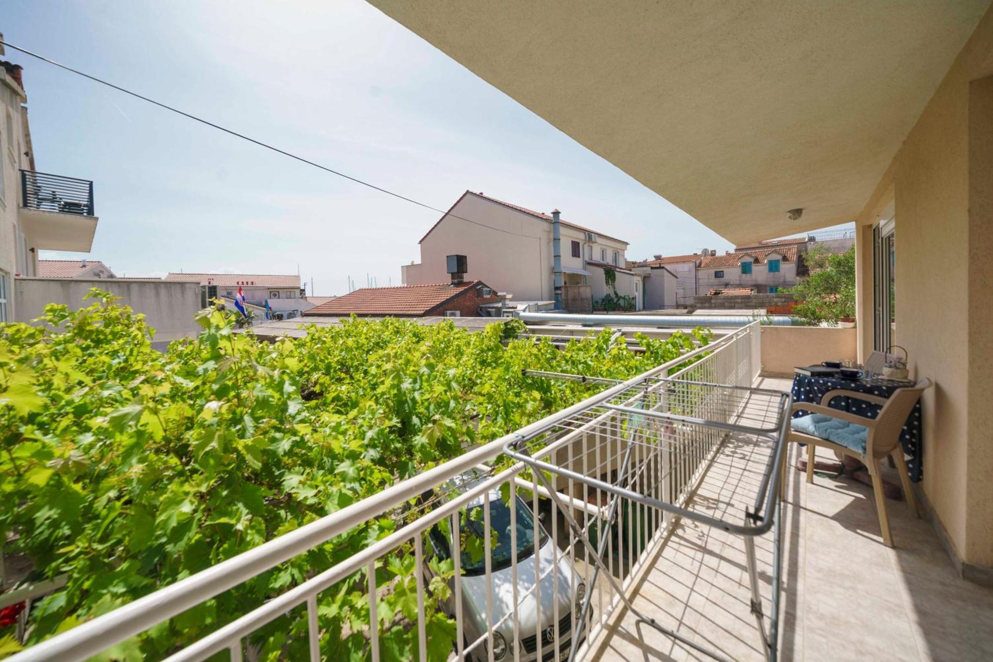 Apartments Vitis - City Centre - Free Parking Vodice Exteriör bild