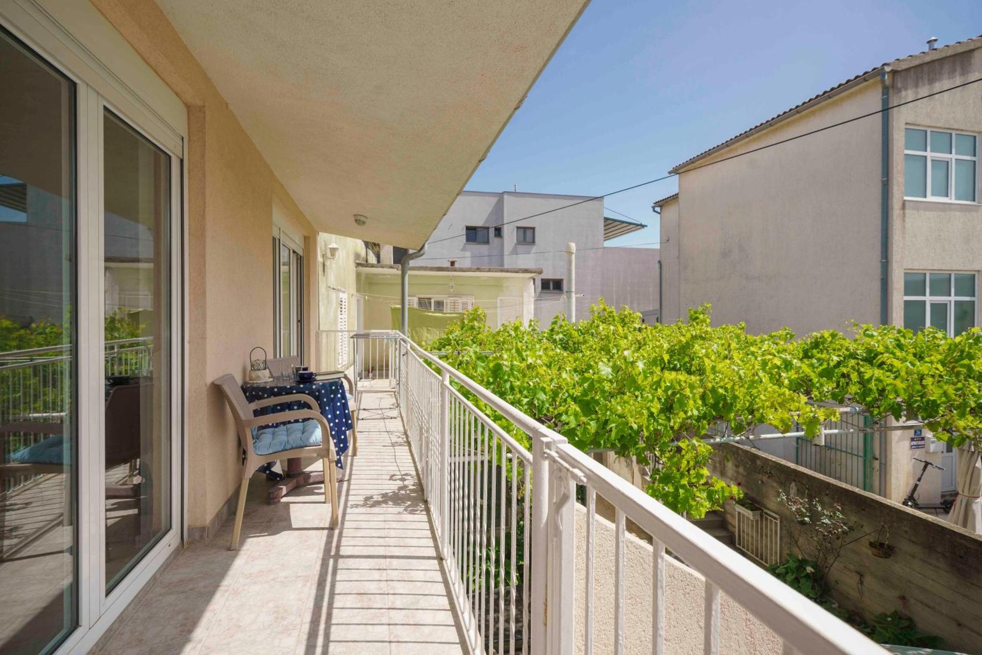 Apartments Vitis - City Centre - Free Parking Vodice Exteriör bild